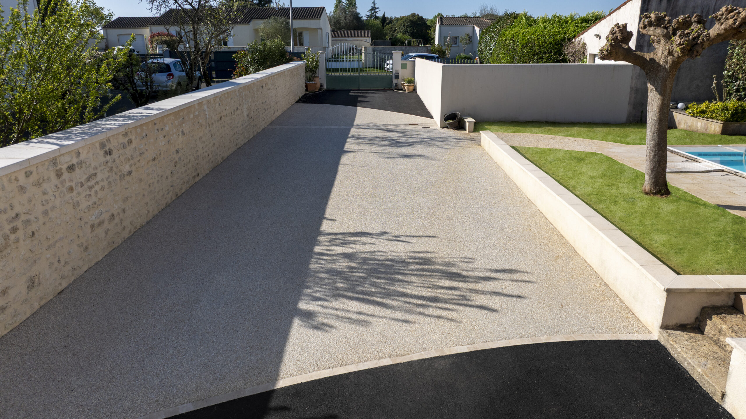 allée - enrobé noir - béton désactivé - pavage - Ideallée 17 9