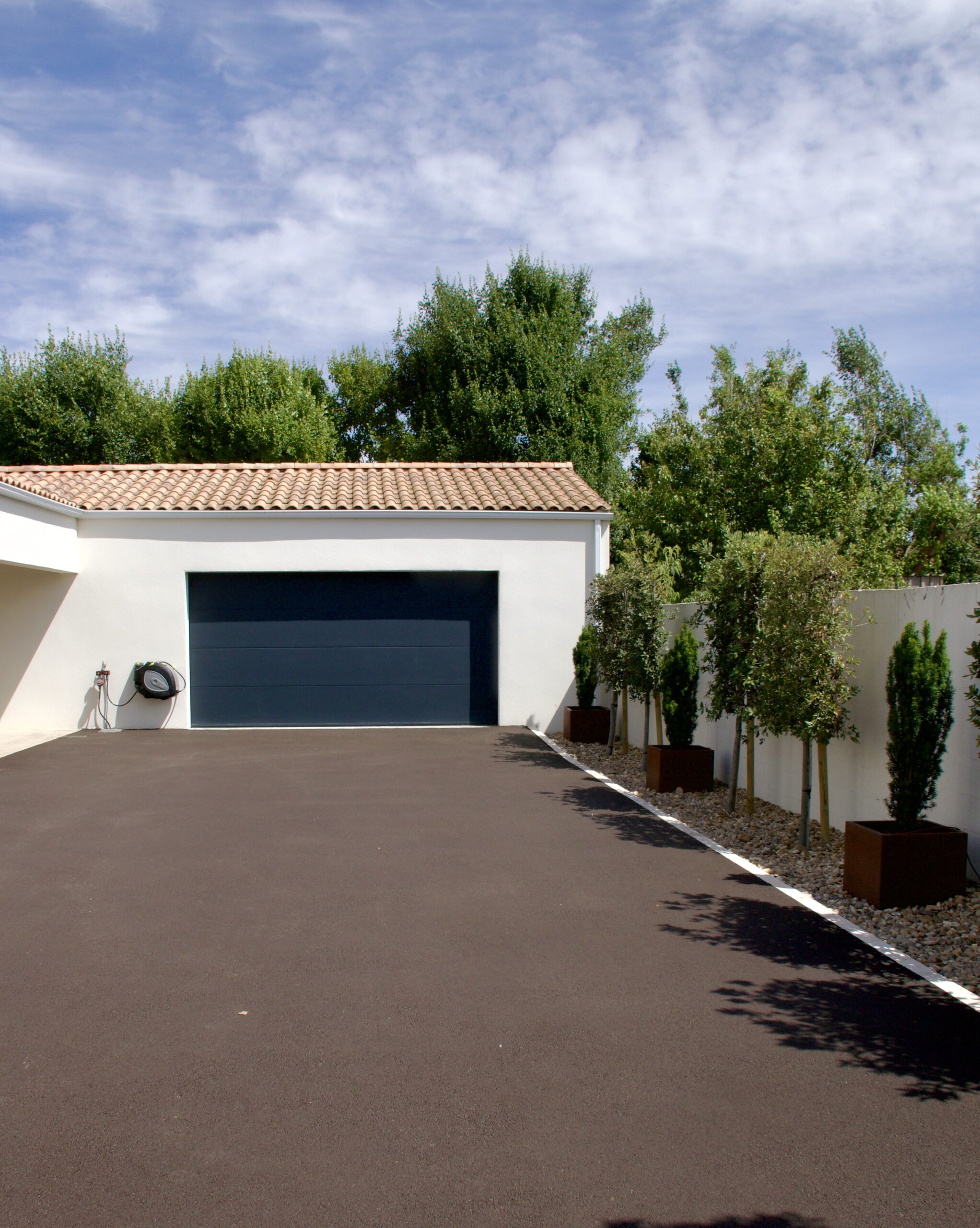 Cour - enrobé ardoise - Ideallée