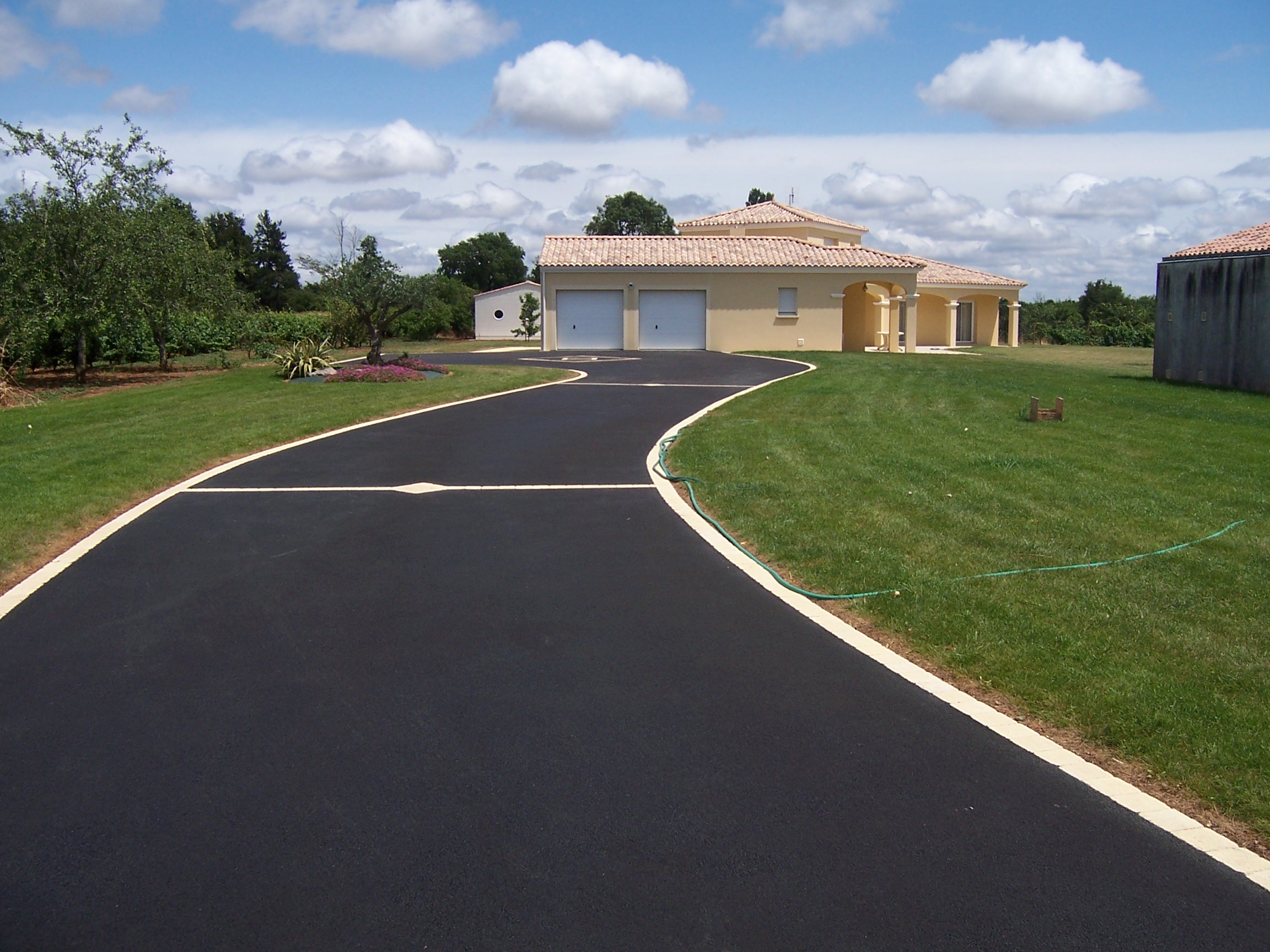 allée - enrobé noir - Ideallée