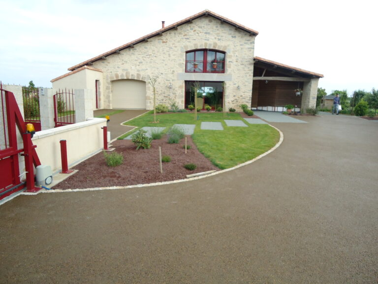 Cour - enrobé caramel - Ideallée