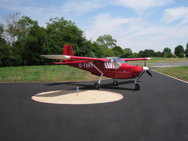 Cour - enrobé noir - Ideallée