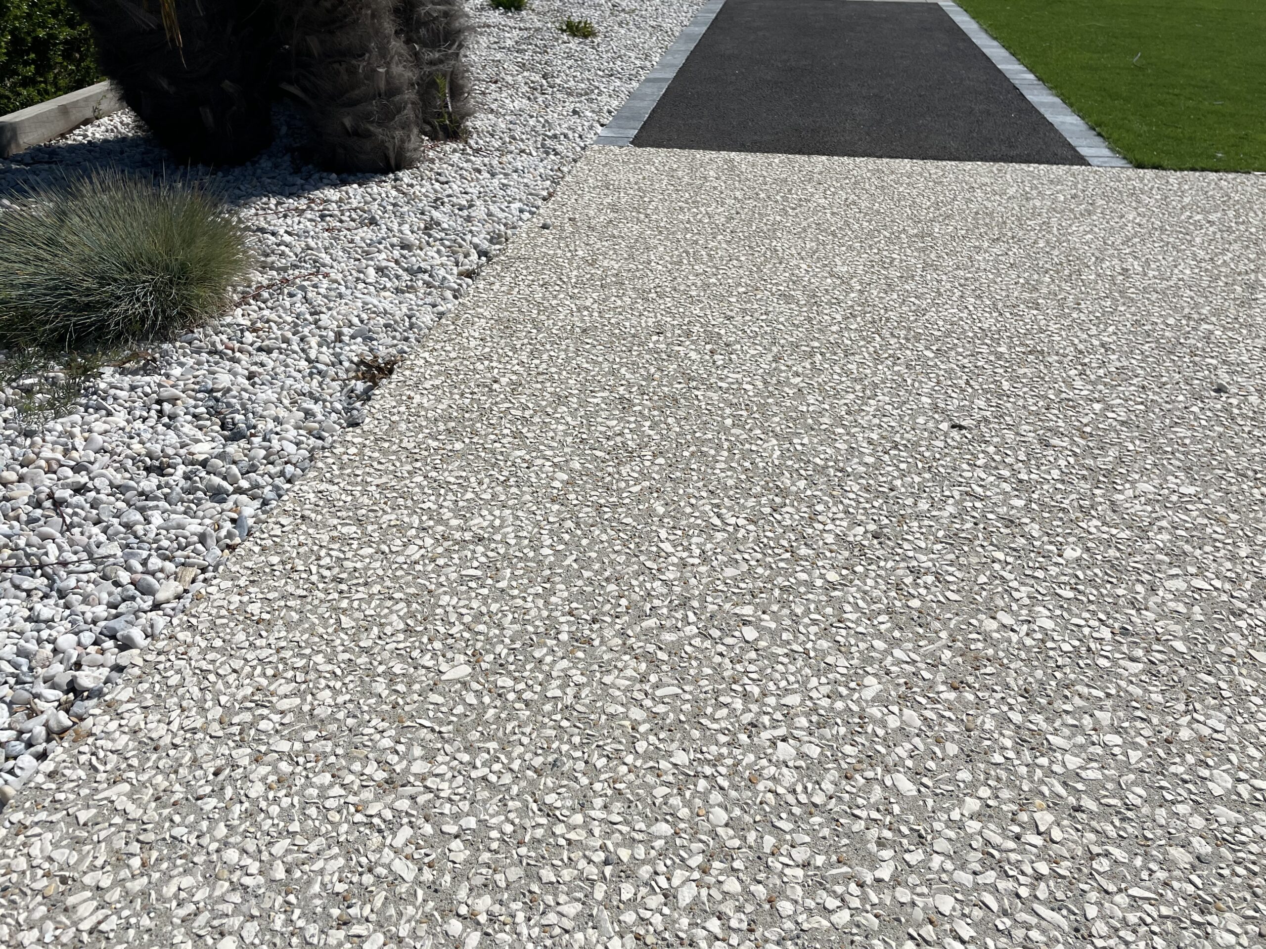 Showroom - béton désactivé - IDEALLEE